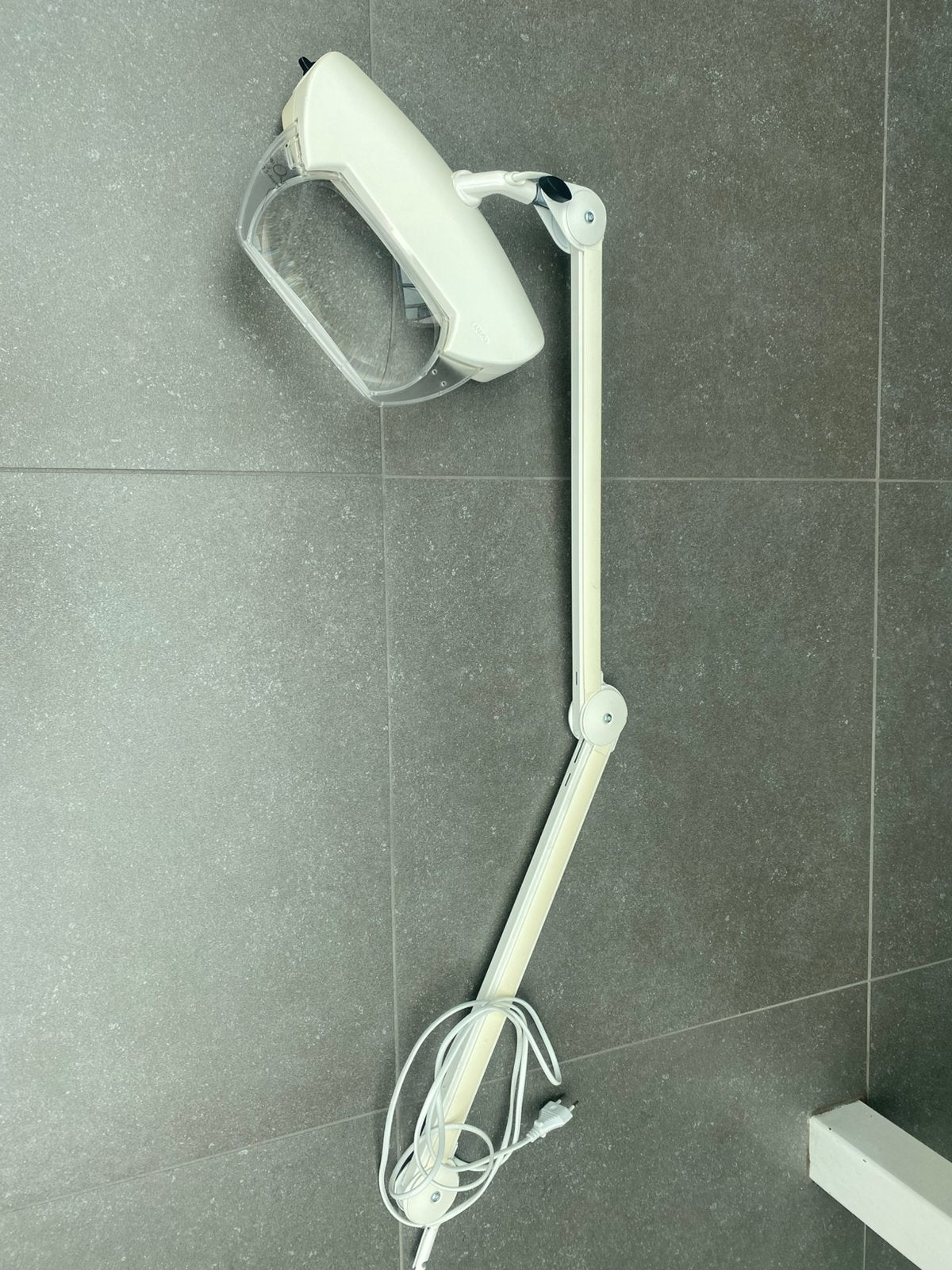 Loeplamp, Ophalen, Zo goed als nieuw, Loeplamp