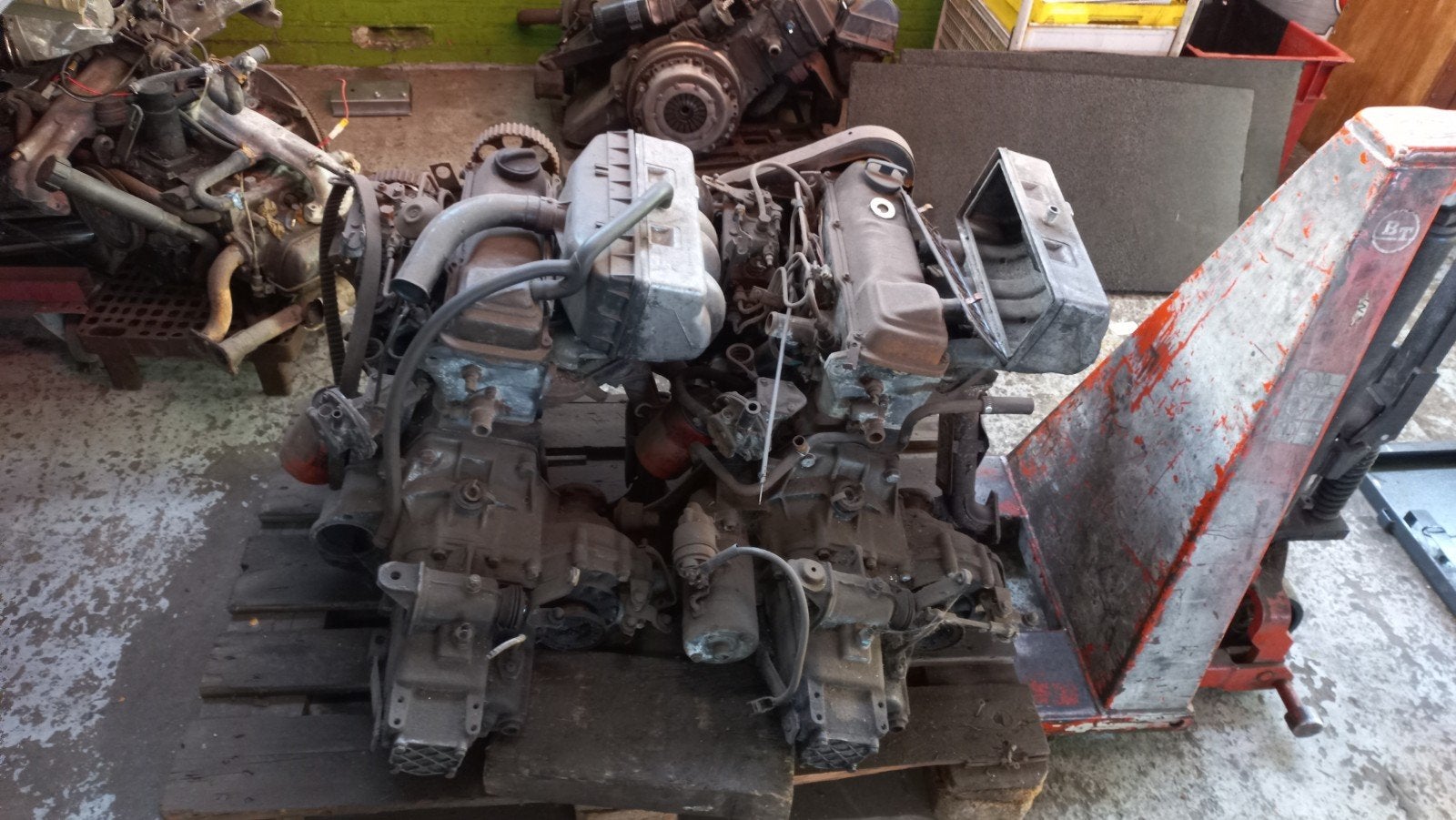 2x Golf MK1 1.5d motorblokken  met bak, Ophalen