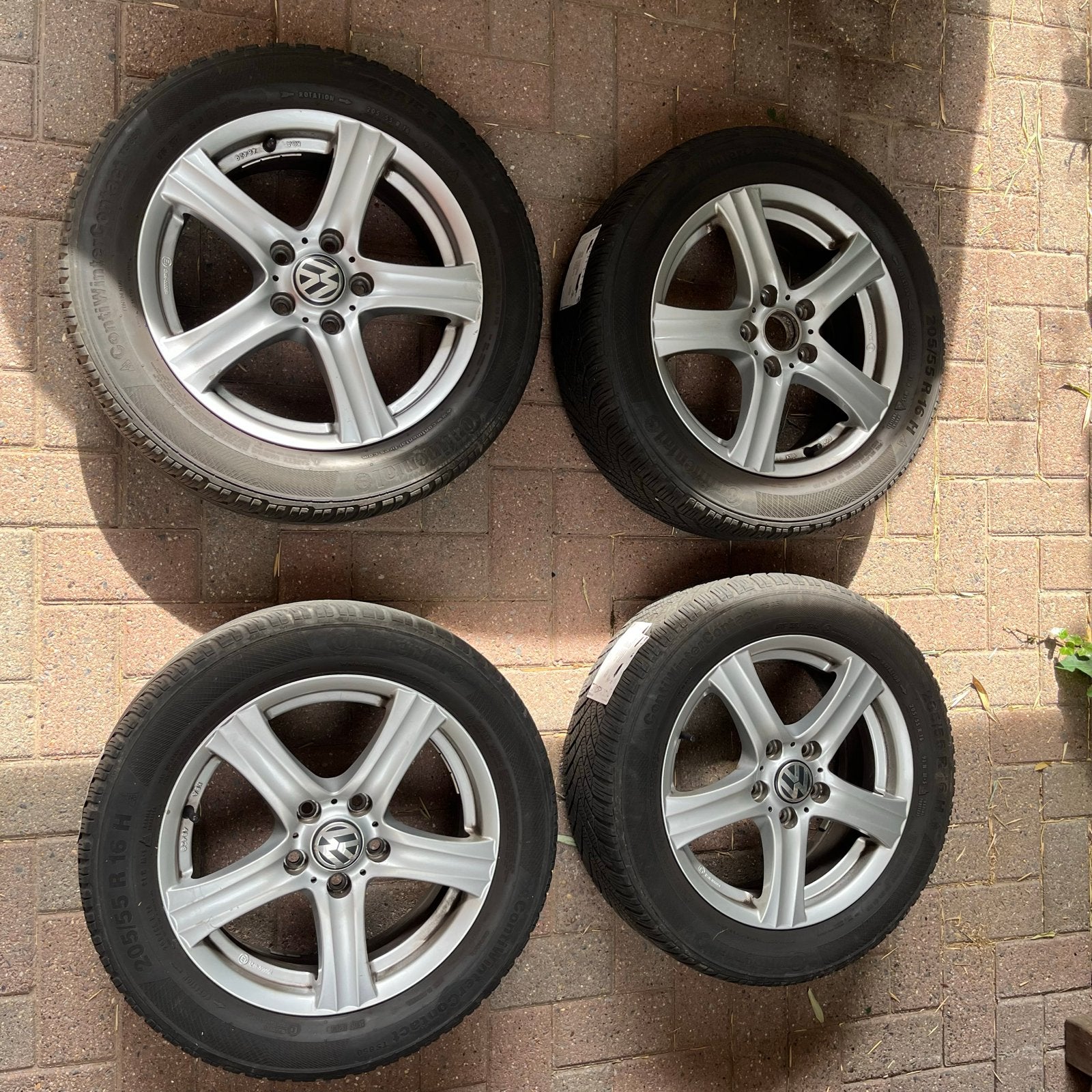 4 Continental Winterbanden op Lichtmetalen Velgen 205/55, Auto-onderdelen, Ophalen, Gebruikt, 16 inch, Banden en Velgen