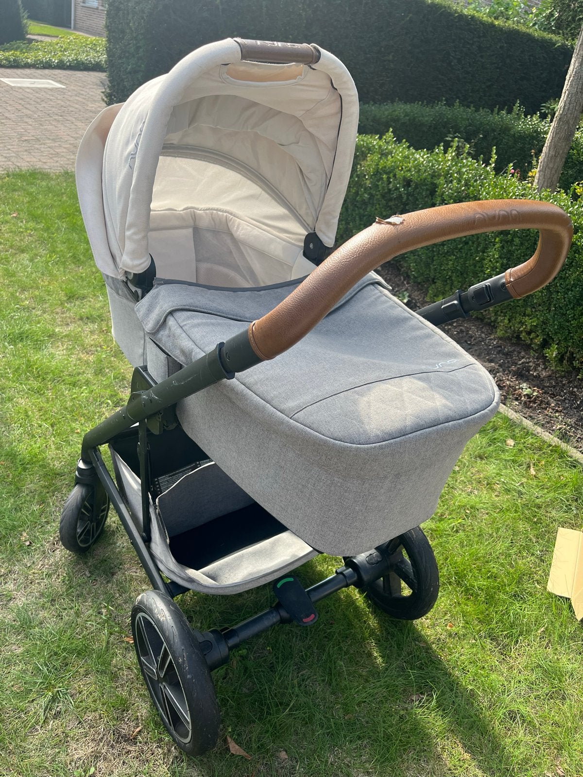 Nuna kinderwagen met reiswieg en regenhoezen, Gebruikt, Combiwagen, Met reiswieg, Ophalen