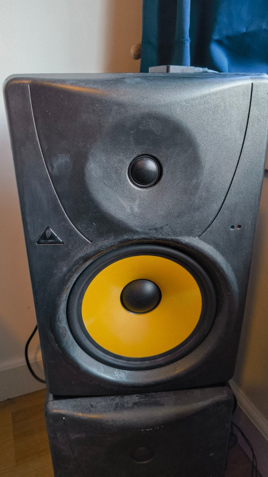 Behringer Truth B1031A Studiomonitor - Actieve Speaker, Studiomonitor, Gebruikt, Ophalen, 150 watt of meer