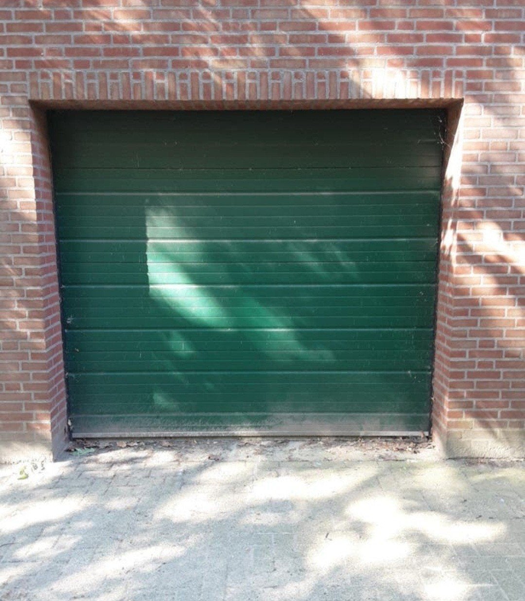 Elektrische sectionale garagedeur, Ophalen, Gebruikt, Garagedeur, Metaal