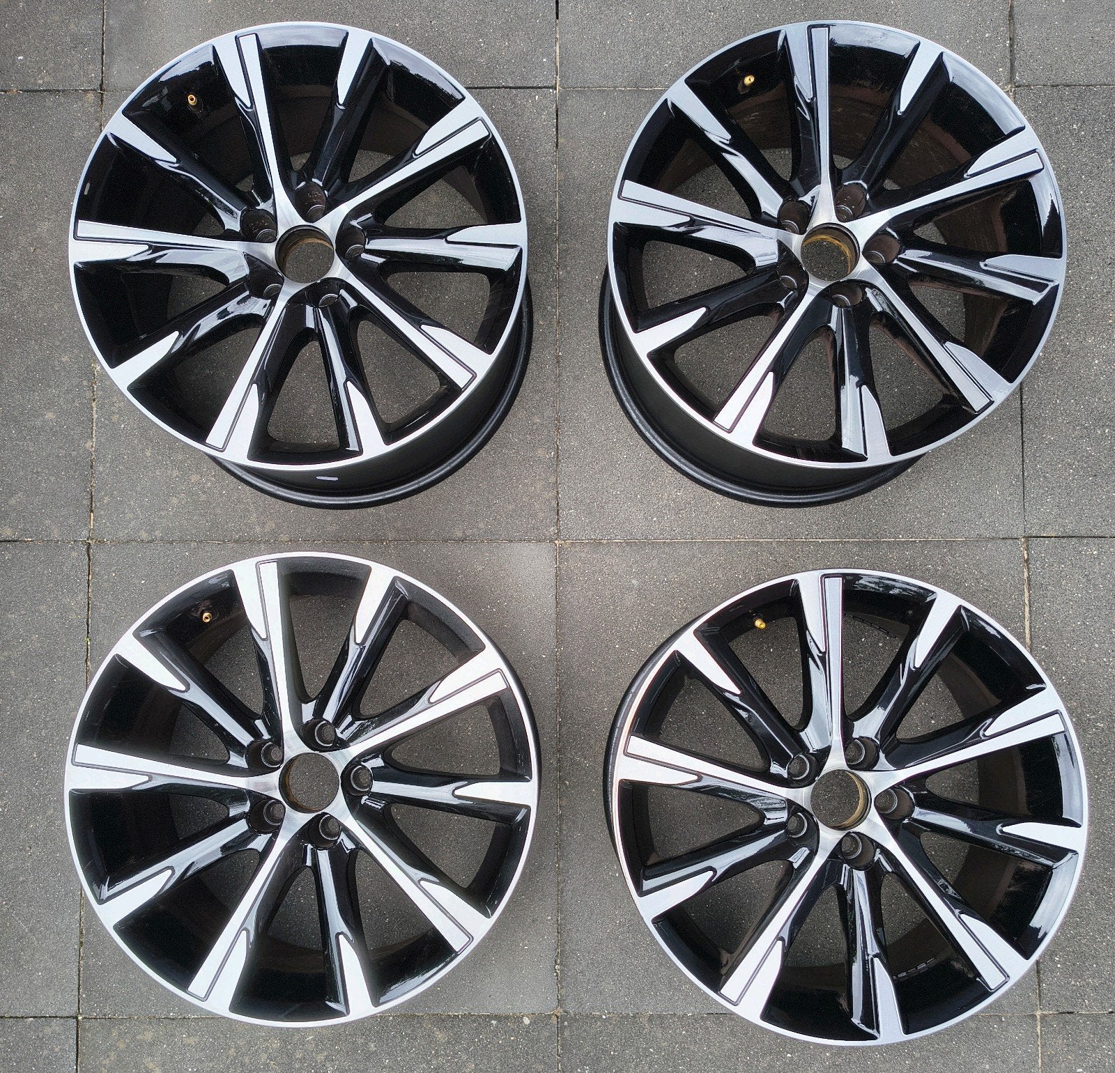 Set van 4 gebruikte velgen, 18 inch - GMP Kira, Auto-onderdelen, Banden en Velgen, Ophalen, 18 inch, Gebruikt, Velg(en)