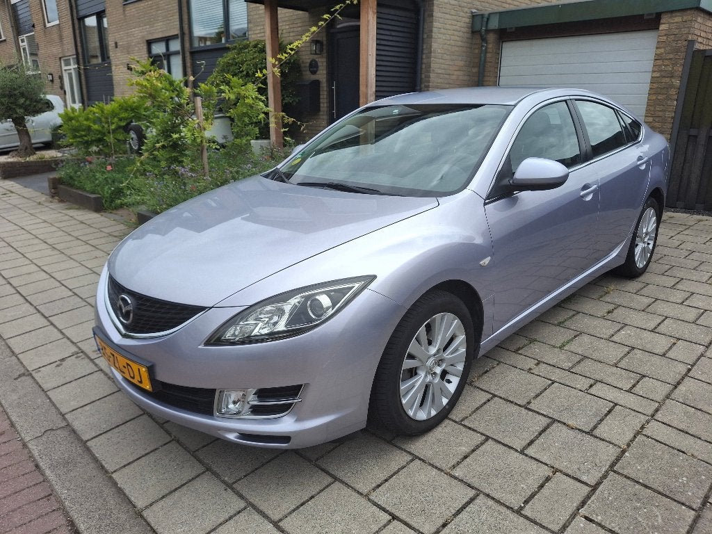 Mazda 6 2.0 Sport Hatchback 2008 Grijs, Auto's, Mazda, Voorwielaandrijving, Stof, 4 cilinders, Handgeschakeld