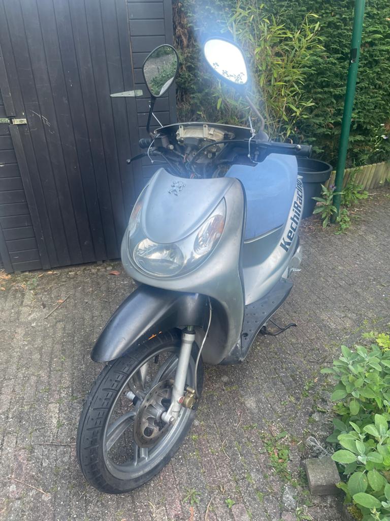 Peugeot looxor, met vivacity blok 2t, Ophalen, Zo goed als nieuw, Tweetakt, Vivacity