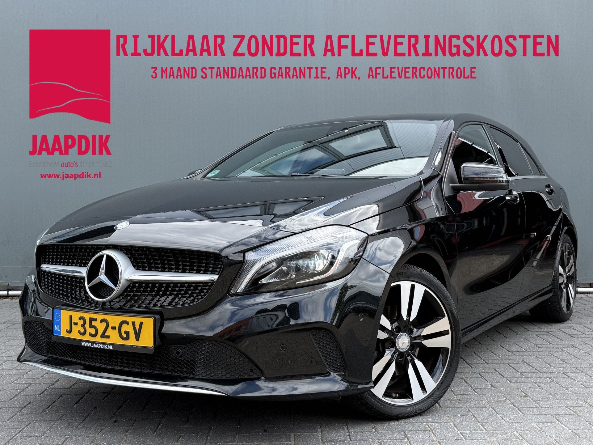Mercedes-Benz A-Klasse BWJ 2016 180 AMG 123 PK Night Edition, Auto's, Mercedes-Benz, 4 cilinders, Met garantie (alle), Leder en Stof