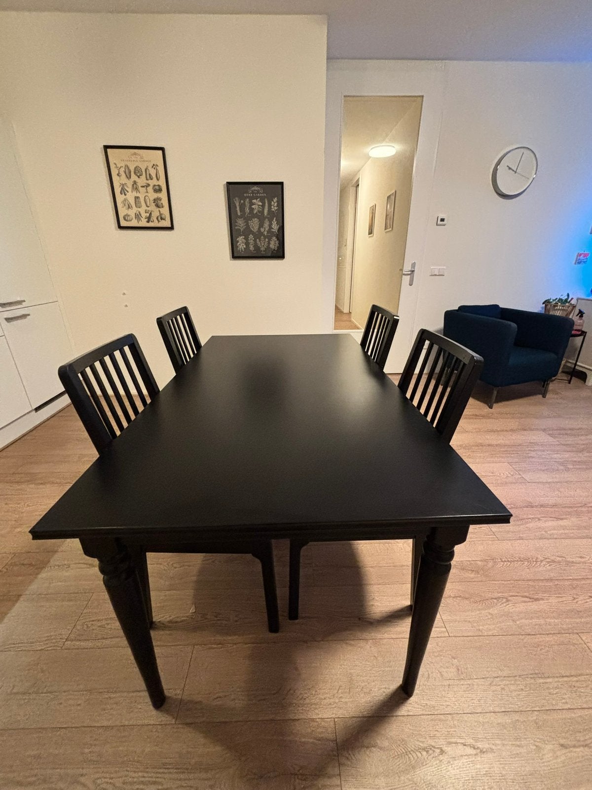 IKEA INGATORP Extendable Dining Table + 4 Chairs Full Set, 200 cm of meer, Zo goed als nieuw, Rechthoekig, 50 tot 100 cm