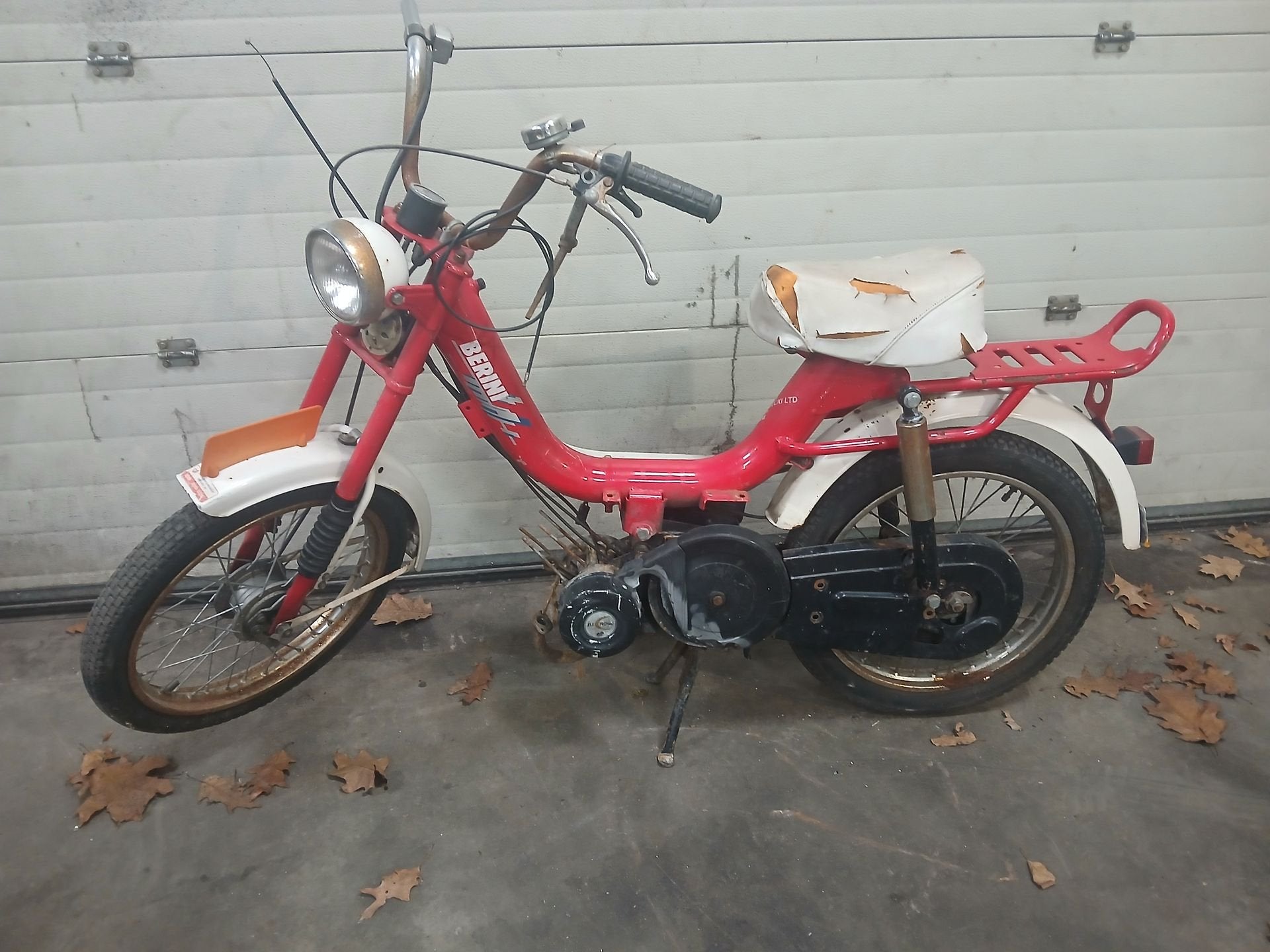 berini klassieke bromfiets rond eind jaren 80 tvs suzuki eko, Ophalen, Gebruikt, -, -