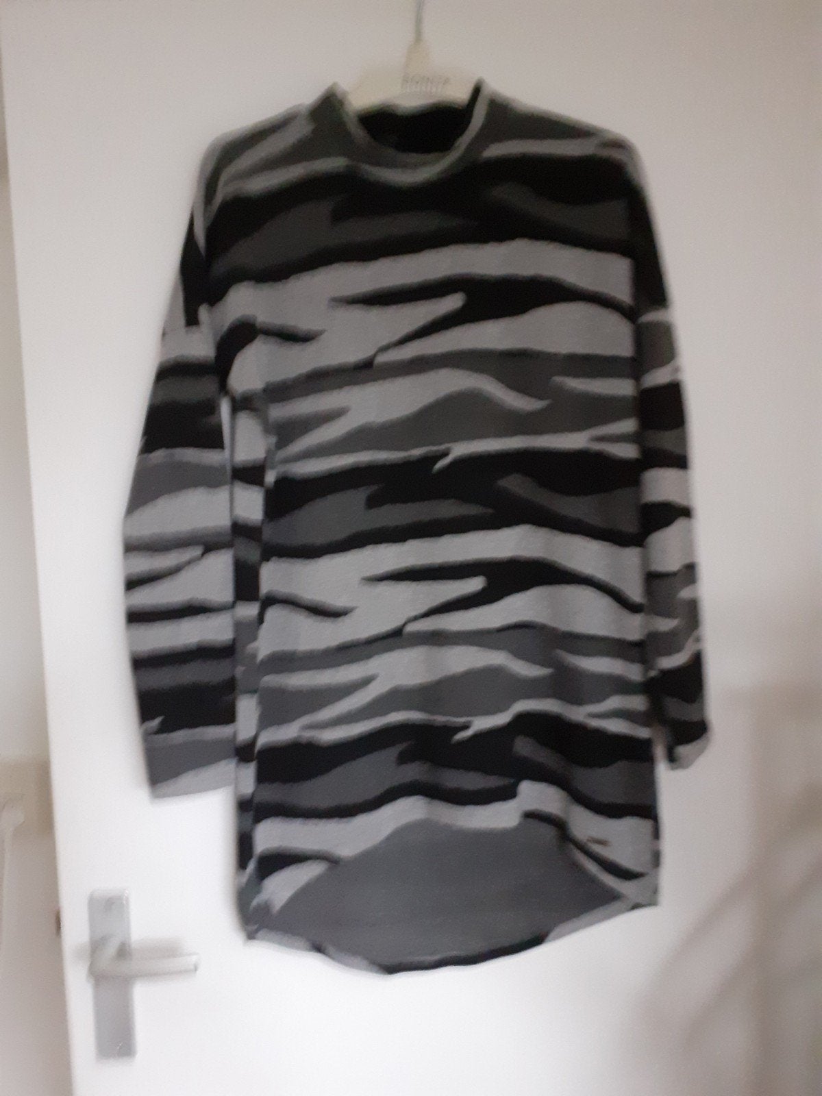 Stijlvolle trui met camouflageprint - Maat M, Kleding | Dames, BONITA, Ophalen of Verzenden, Maat 38/40 (M), Grijs