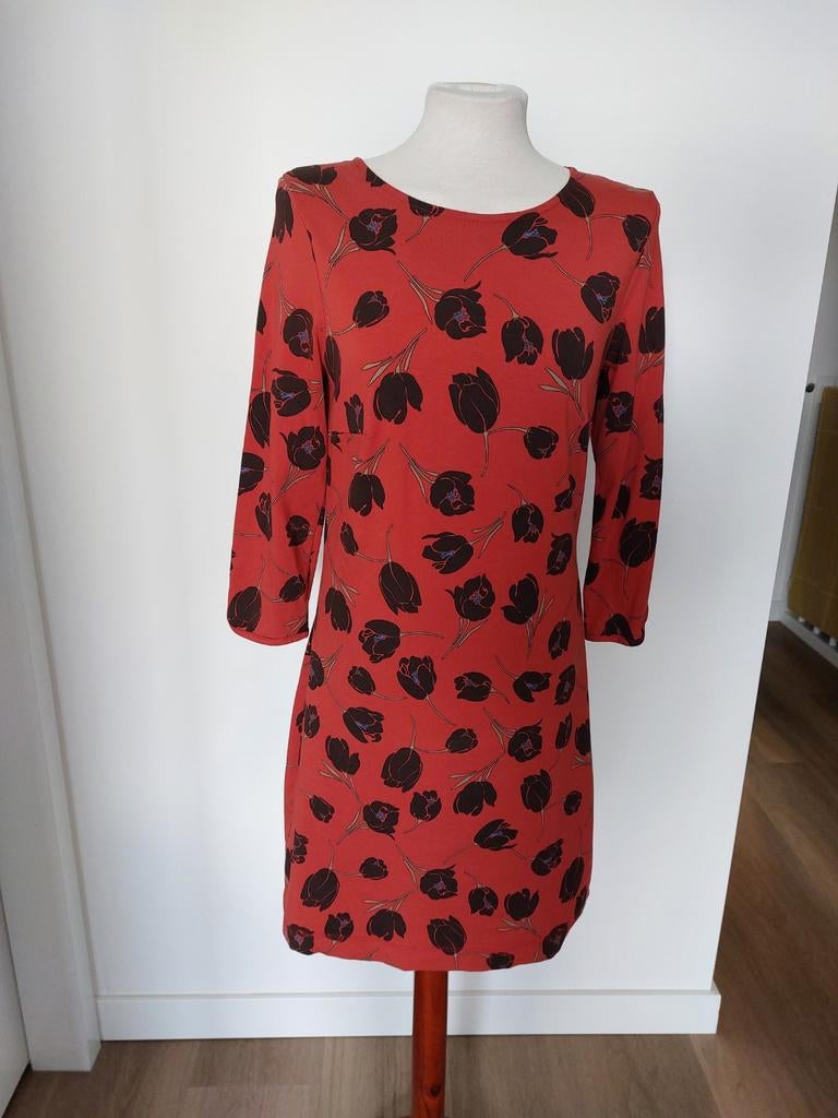 Stijlvolle lentejurk van Zilch met 3/4 mouwen maat M/38, Kleding | Dames, Zilch, Ophalen of Verzenden, Zo goed als nieuw, Maat 38/40 (M)