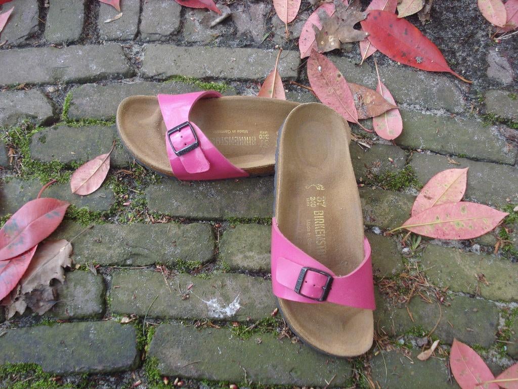 BIRKENSTOCK MADRID ROZE 37 GRATIS VERZENDING PER POST, Slippers, Verzenden, Zo goed als nieuw, Roze