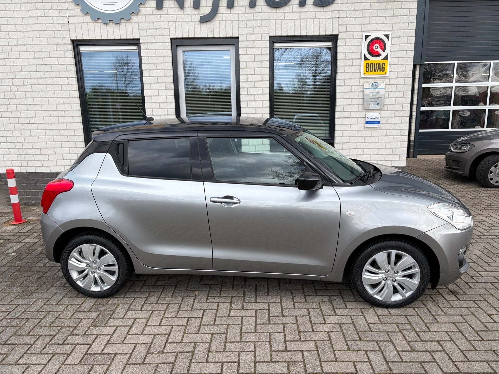 Suzuki Swift 1.2 Stijl / Camera / Airco / Carplay / Centrale, Auto's, Stof, Gebruikt, 4 cilinders, 400 kg