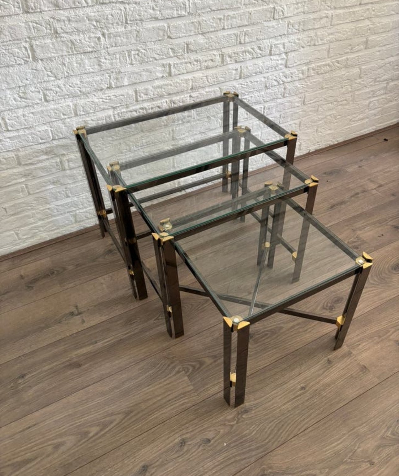 Set van 3 vintage nesting / bijzettafels italiaans, Ophalen, Zo goed als nieuw, Rond