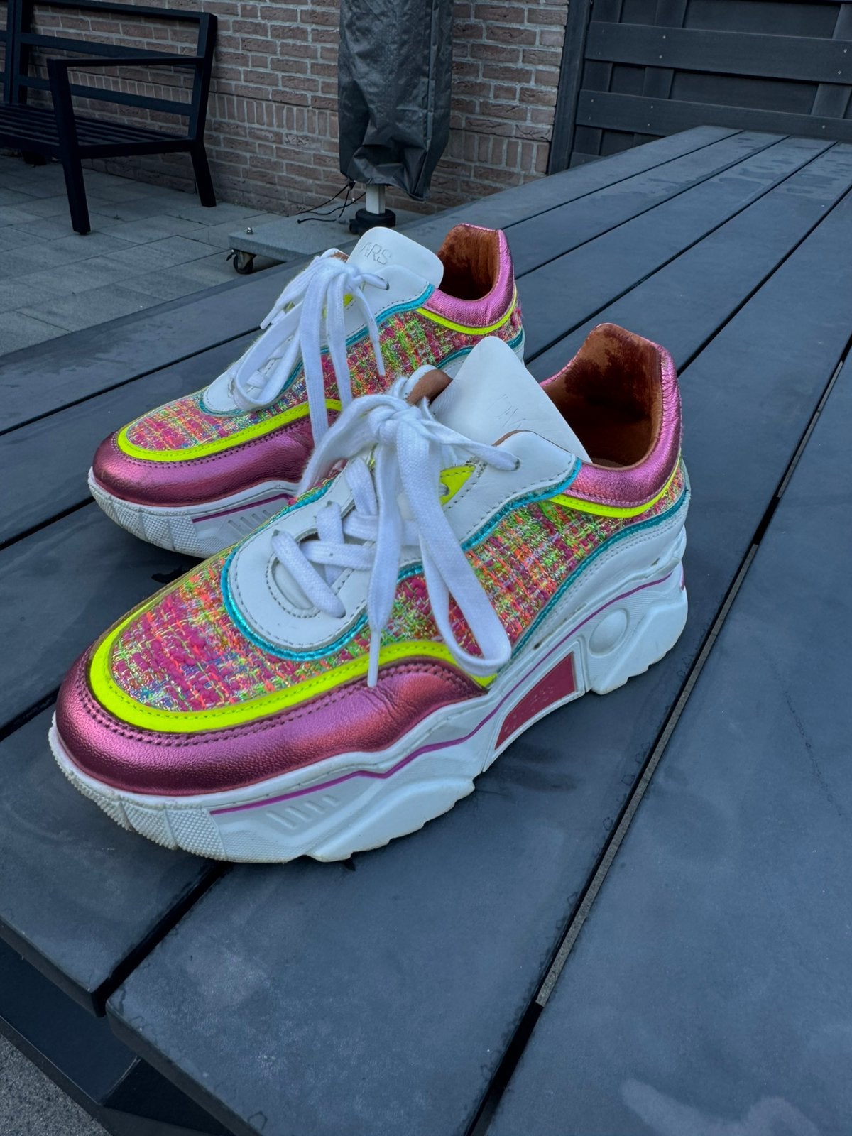 Dwars dames sneakers 37, Ophalen of Verzenden, Zo goed als nieuw, Sneakers of Gympen