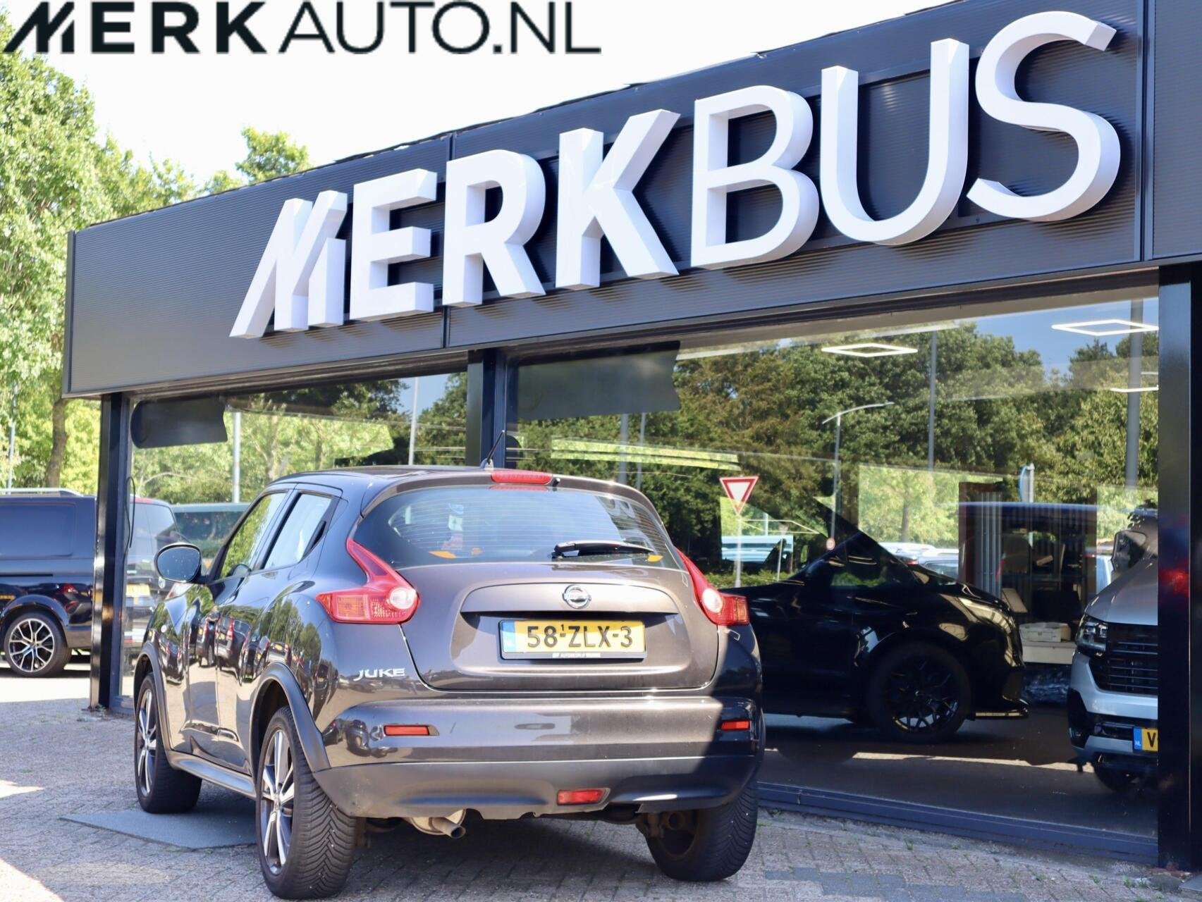 Nissan Juke 1.6 Acenta Automaat, Auto's, Euro 5, Automatische klimaatregeling, 4 cilinders, Bruin