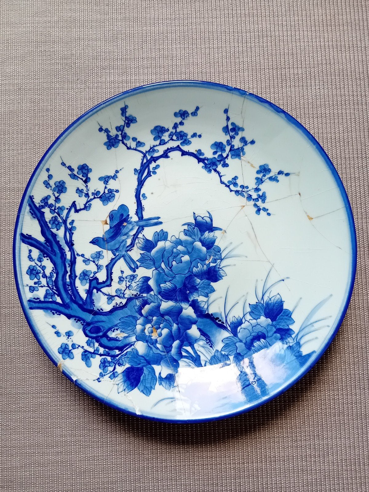 Oude Japanse porseleinen schotel,  diameter 47cm., Antiek en Kunst, Ophalen