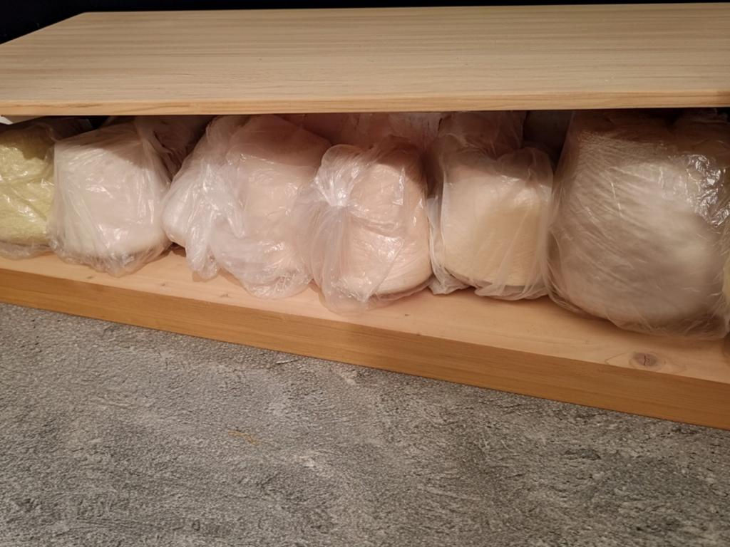 Breigaren creme tinten, Doe-het-zelf en Verbouw, Hout en Planken, Ophalen of Verzenden, Overige houtsoorten, Minder dan 25 mm