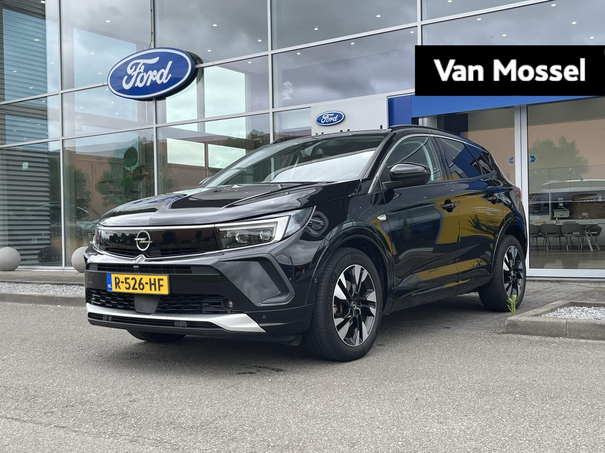 Opel Grandland 1.2 Turbo Business Elegance | Climate Control, 12 maanden, Gebruikt, 1199 cc, Leder en Stof