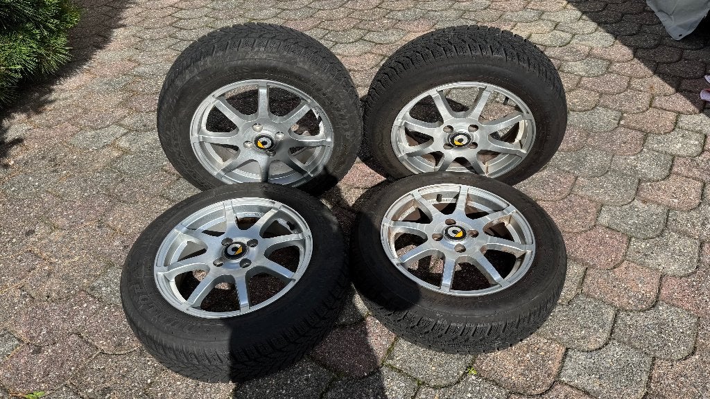 Winterbanden Aluminium Velg compl. Smart ForTwo en ForFour, Ophalen, Zo goed als nieuw