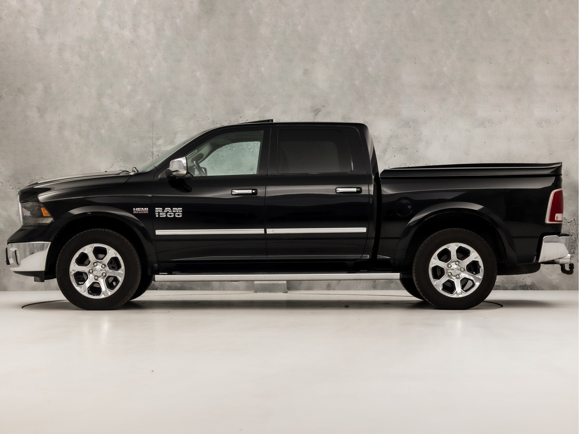 Dodge Ram 5.7 V8 4x4 Quad Cab 6'4 402Pk Automaat (MARGE, SCH, Auto's, Automaat, Gebruikt, Zwart, Bedrijf