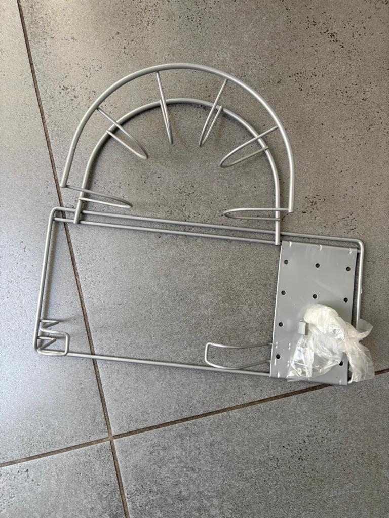 Ikea Stofzuiger slang houder, Ophalen of Verzenden, Zo goed als nieuw, Wandkapstok, Minder dan 100 cm