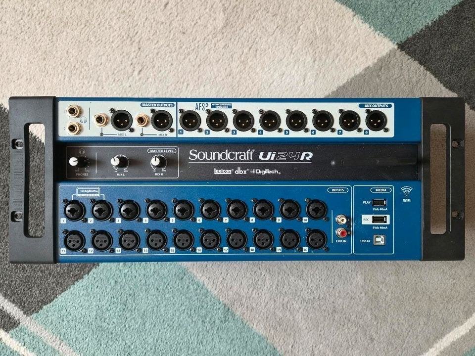 Soundcraft ui 24 r Digital Mischpult, Ophalen of Verzenden, Gebruikt, 20 kanalen of meer