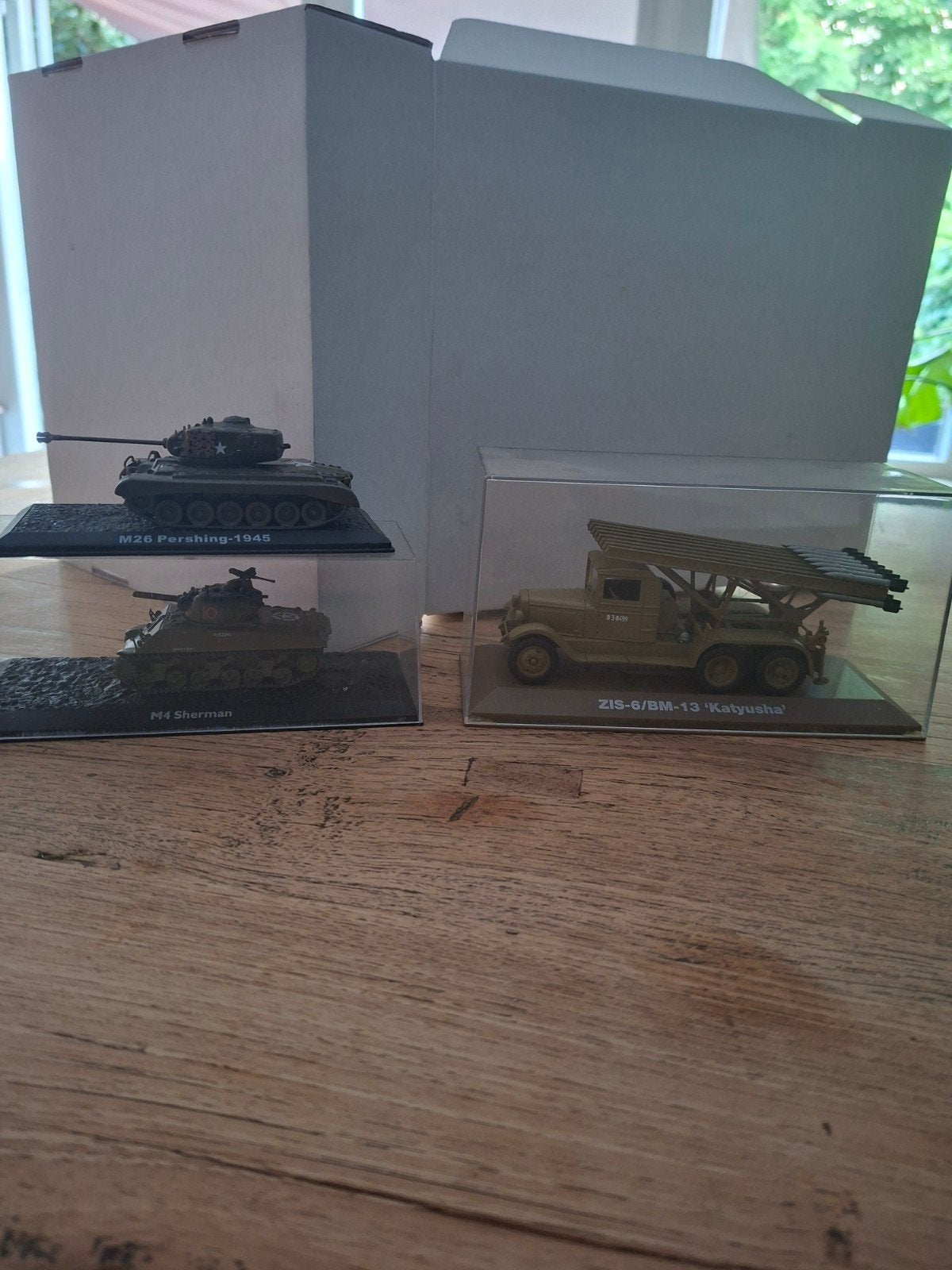 3x model militaire voertuigen wo2, Overige merken, Ophalen of Verzenden, Zo goed als nieuw, Tank