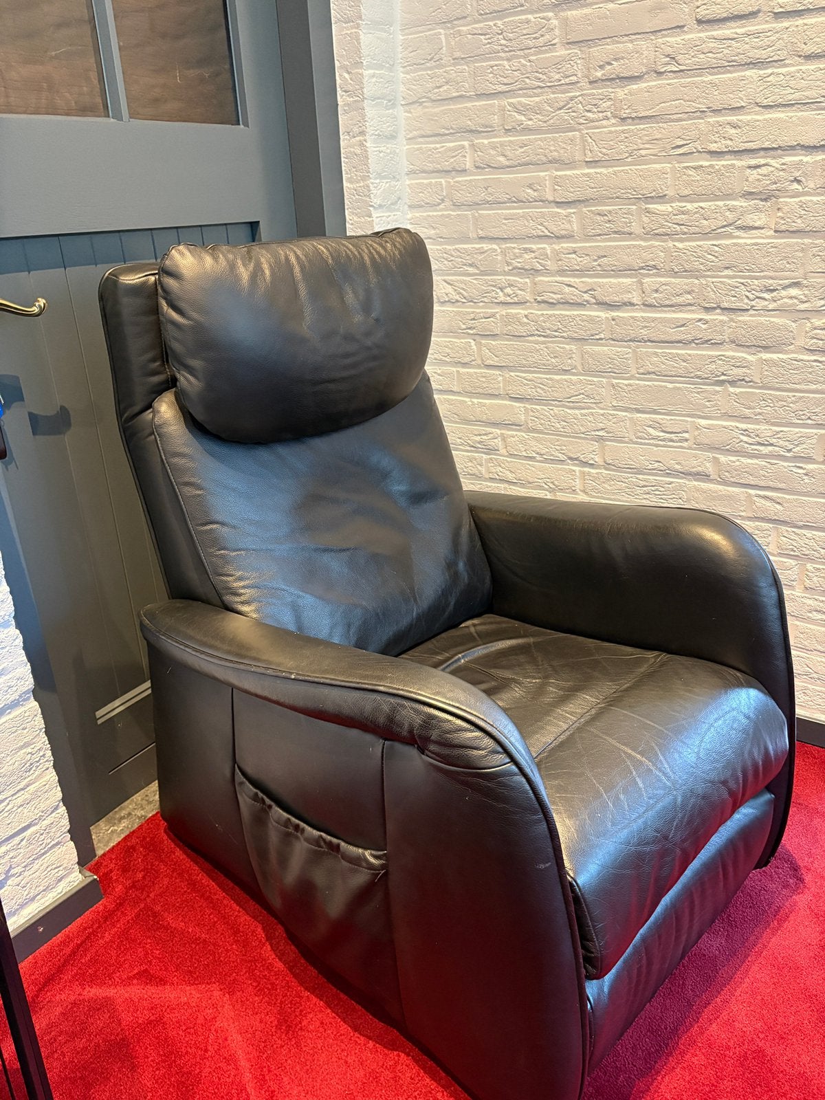 Relaxfauteuil, elektrisch verstelbaar, zwart leer, Ophalen, Gebruikt, Zwart, Leer