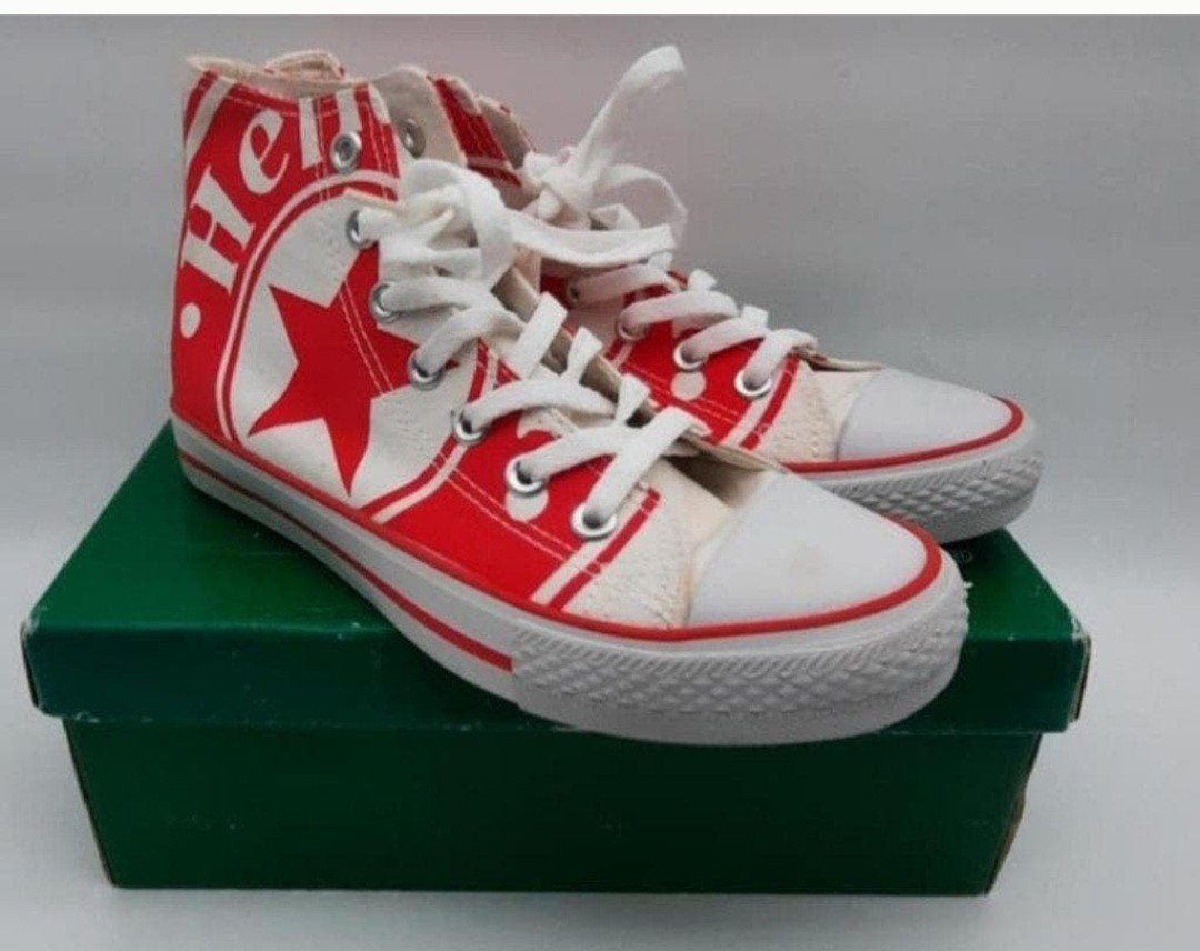 Vintage Heineken Sneakers oud logo rode kleuren! Mt 39 NIEUW, Ophalen of Verzenden, Zo goed als nieuw, Kleding, Heineken