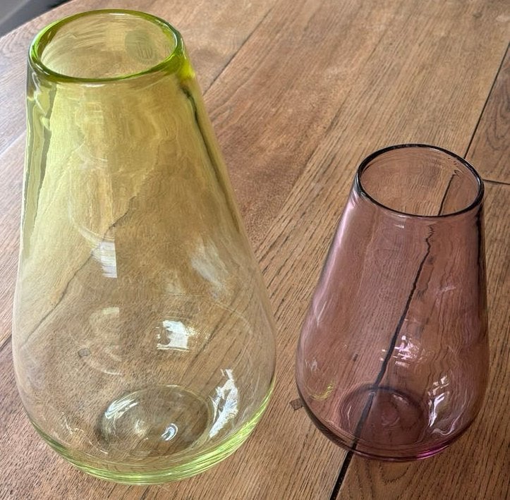 2 vintage VEIP vazen – Benelux Collection – mondgeblazen, Huis en Inrichting, Ophalen of Verzenden, Gebruikt, Groen, Glas