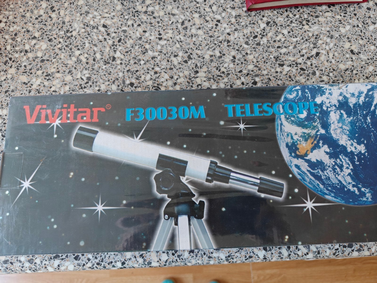 Vivitar F30030M Telescoop - Nieuw in verpakking, Lenzentelescoop (refractor), Ophalen of Verzenden, Minder dan 80 mm, Nieuw