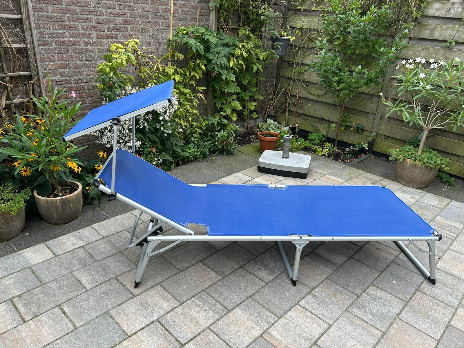 Heerlijk en praktisch ligbed!, Tuin en Terras, Ophalen, Gebruikt, Aluminium, Inklapbaar