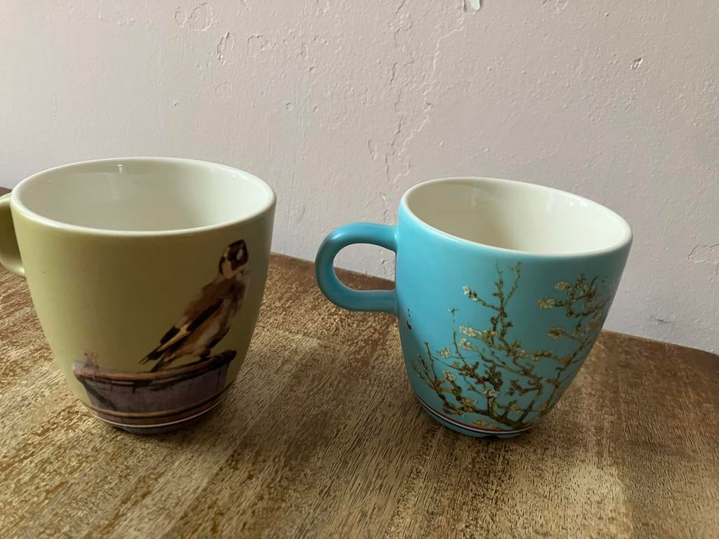 Douwe Egberts cappucino mokken Oude Meesters, Ophalen, Zo goed als nieuw, Overige stijlen, Kop(pen) en/of Schotel(s)