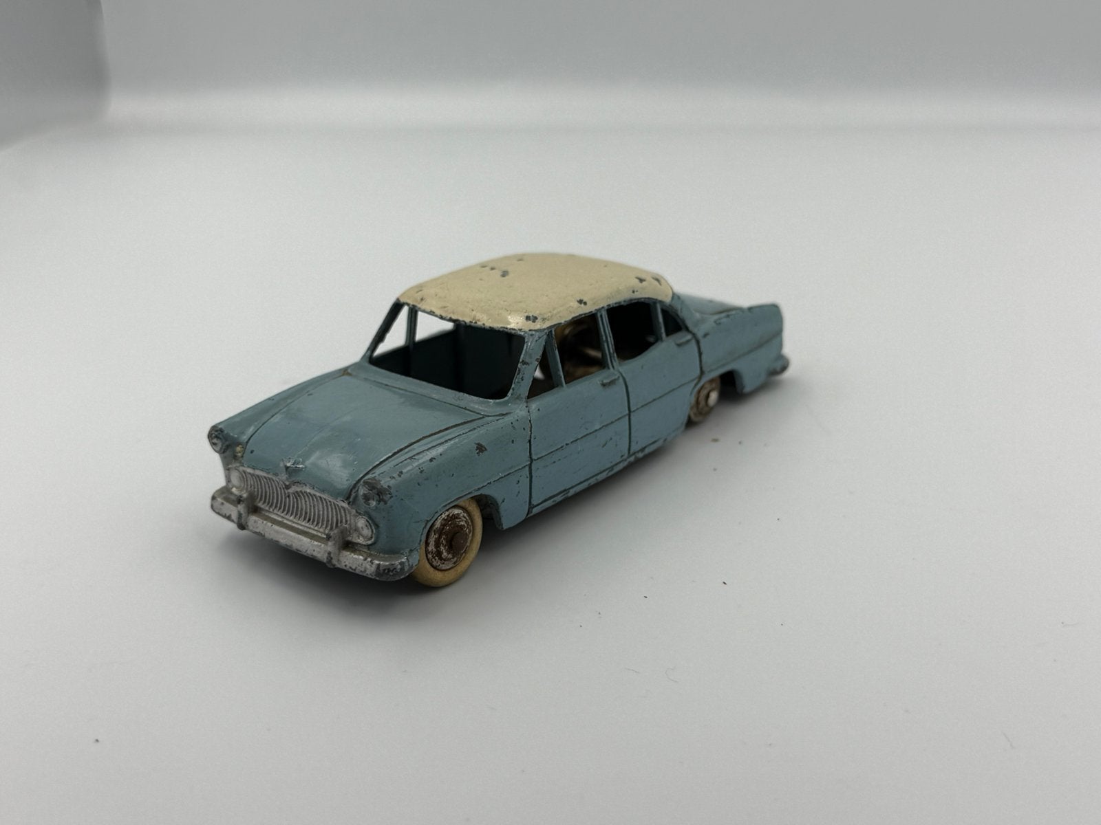 Dinky Toys Simca Versailles, Verzenden, Zo goed als nieuw, Auto, Dinky Toys