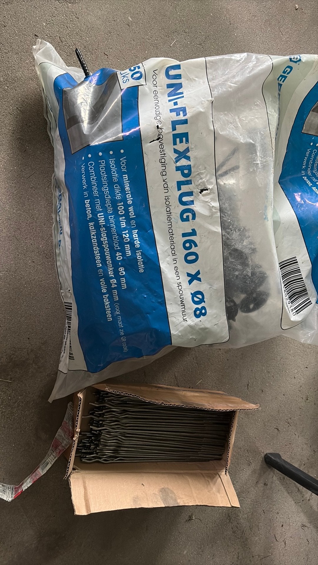 Isolatie pluggen en slag spouw ankers, Ophalen, Zo goed als nieuw, Overige materialen, Minder dan 5 m²