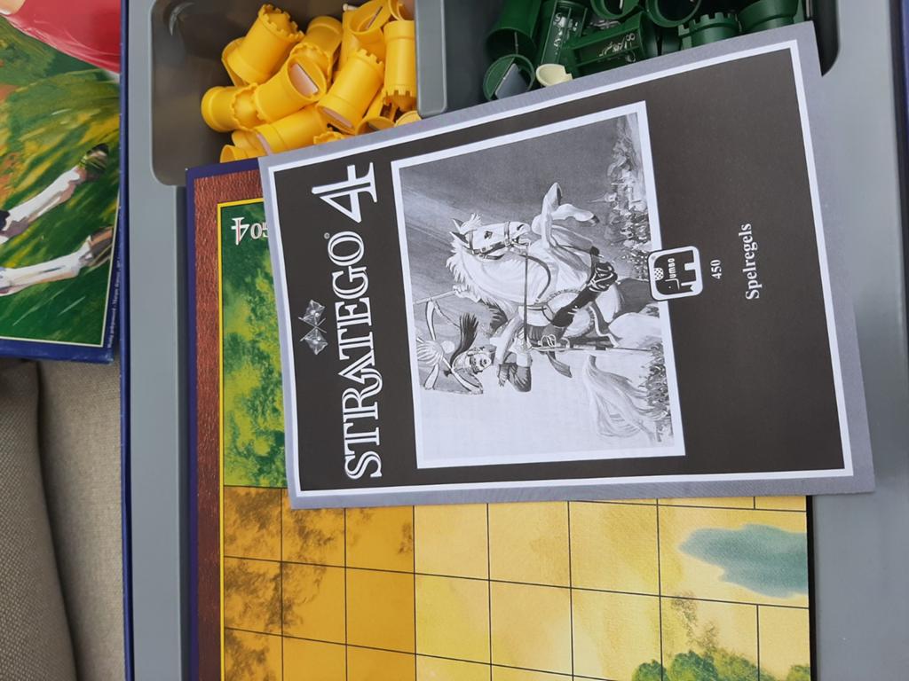 Stratego 4 - Nieuwstaat, Drie of vier spelers, Ophalen of Verzenden, Nieuw, Jumbo