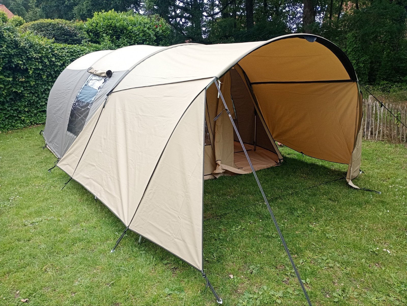 Falco Buizerd 3500, Caravans en Kamperen, Tenten, Zo goed als nieuw, Ophalen