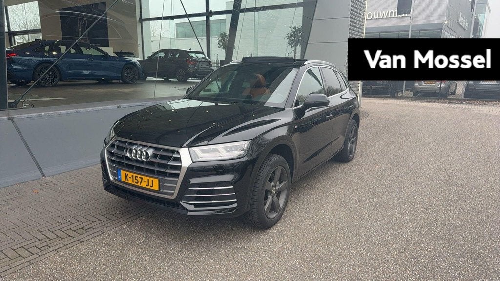 Audi Q5 50 TFSI e quattro S edition 299 PK | S-line | Panora, Auto's, Audi, 12 maanden, 4 cilinders, Leder en Stof, Zwart