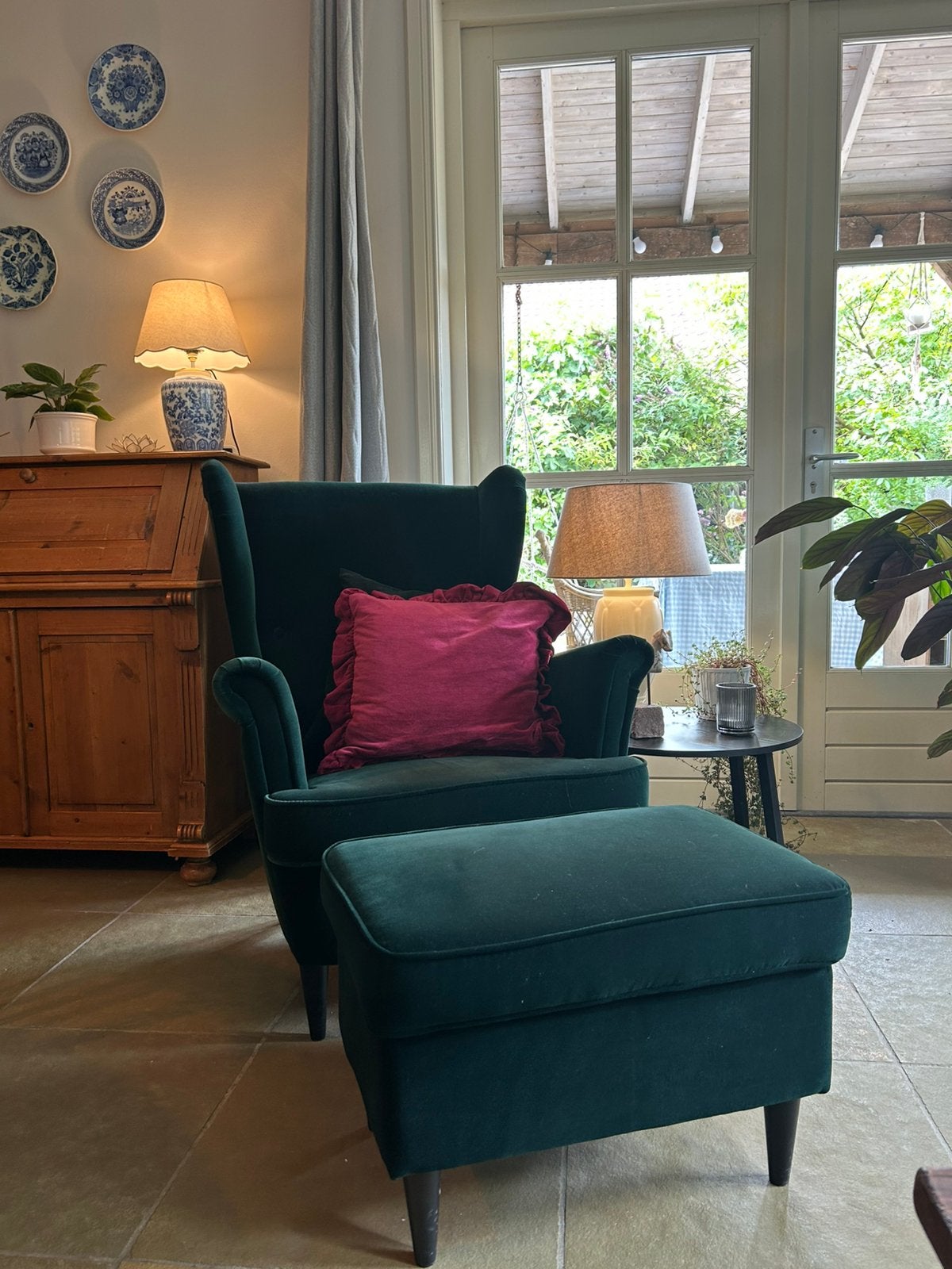 Ikea strandmon groen met poef, Huis en Inrichting, Ophalen, Zo goed als nieuw, 75 tot 100 cm, 50 tot 75 cm