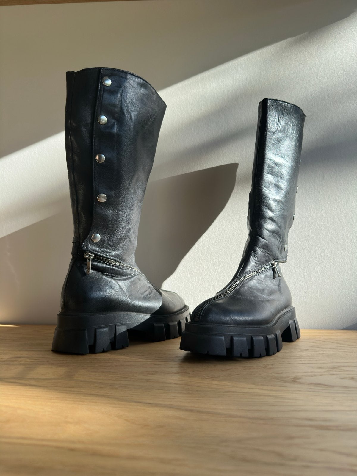 Papucei Nosey Black laarzen - Maat 39, Kleding | Dames, Hoge laarzen, Zwart, Ophalen of Verzenden, Zo goed als nieuw