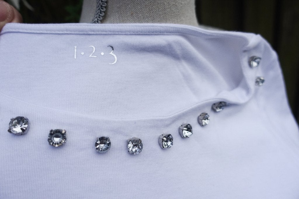 mooie hagelwitte top van 1-2-3 - edelstenen hals - als mt M, Kleding | Dames, Maat 38/40 (M), Wit, Ophalen of Verzenden, Zo goed als nieuw