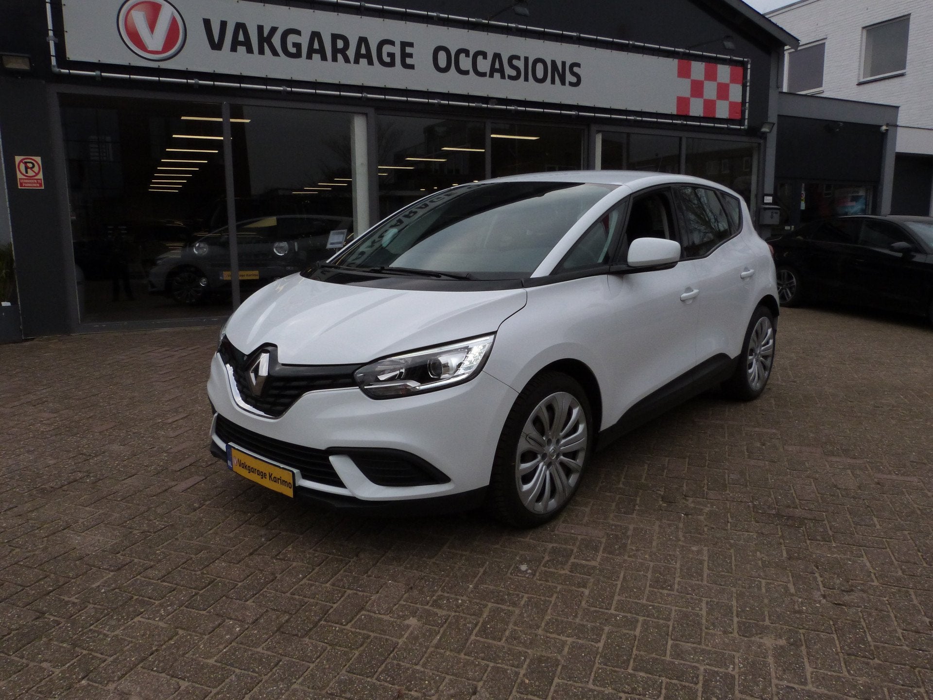 Renault Scénic 1.2 TCe Life (bj 2017), Auto's, Renault, Voorwielaandrijving, Gebruikt, 4 cilinders, 1850 kg