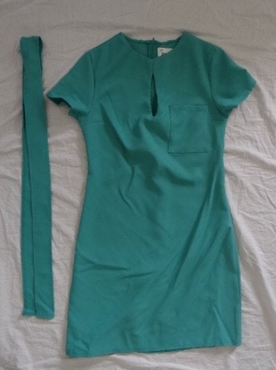 Leuk groen ZUSTER/OPERATIE ZUSTER jurk - Halloween tip, Carnaval, Ophalen of Verzenden, Kleding, Maat 34 (XS) of kleiner