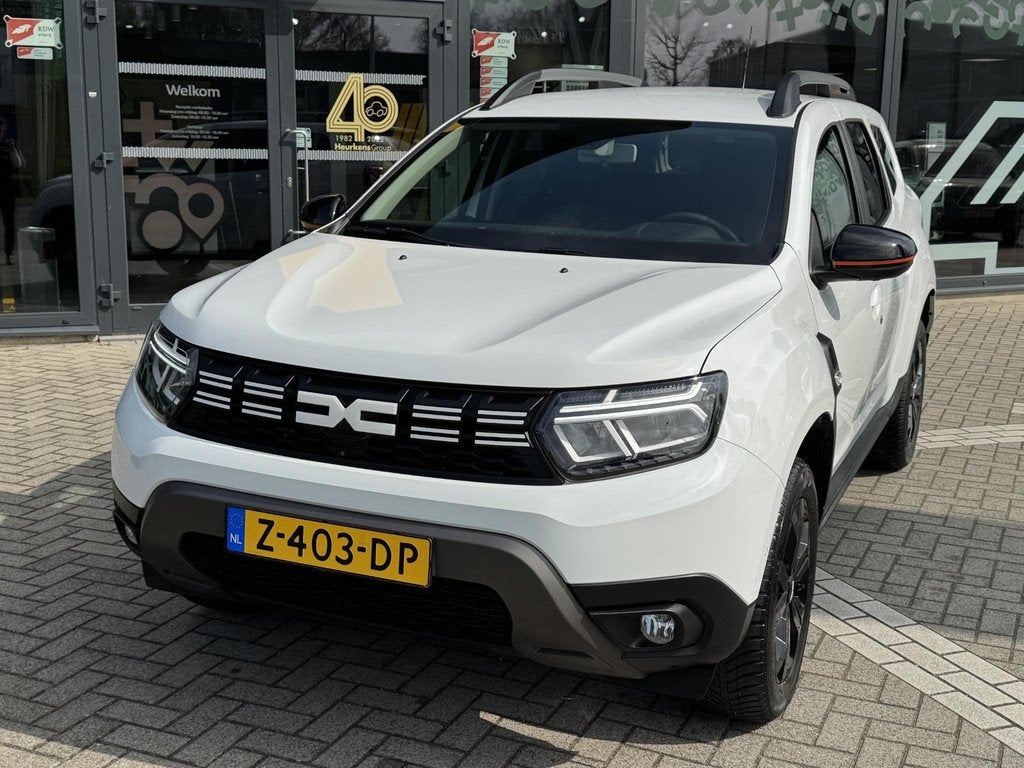 Dacia Duster TCe 150 Extreme Automaat | Achteruitrijcamera |, Stof, Gebruikt, 4 cilinders, Wit
