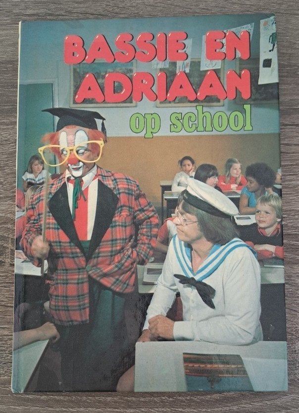 Bassie en Adriaan op school, Ophalen of Verzenden, Gelezen