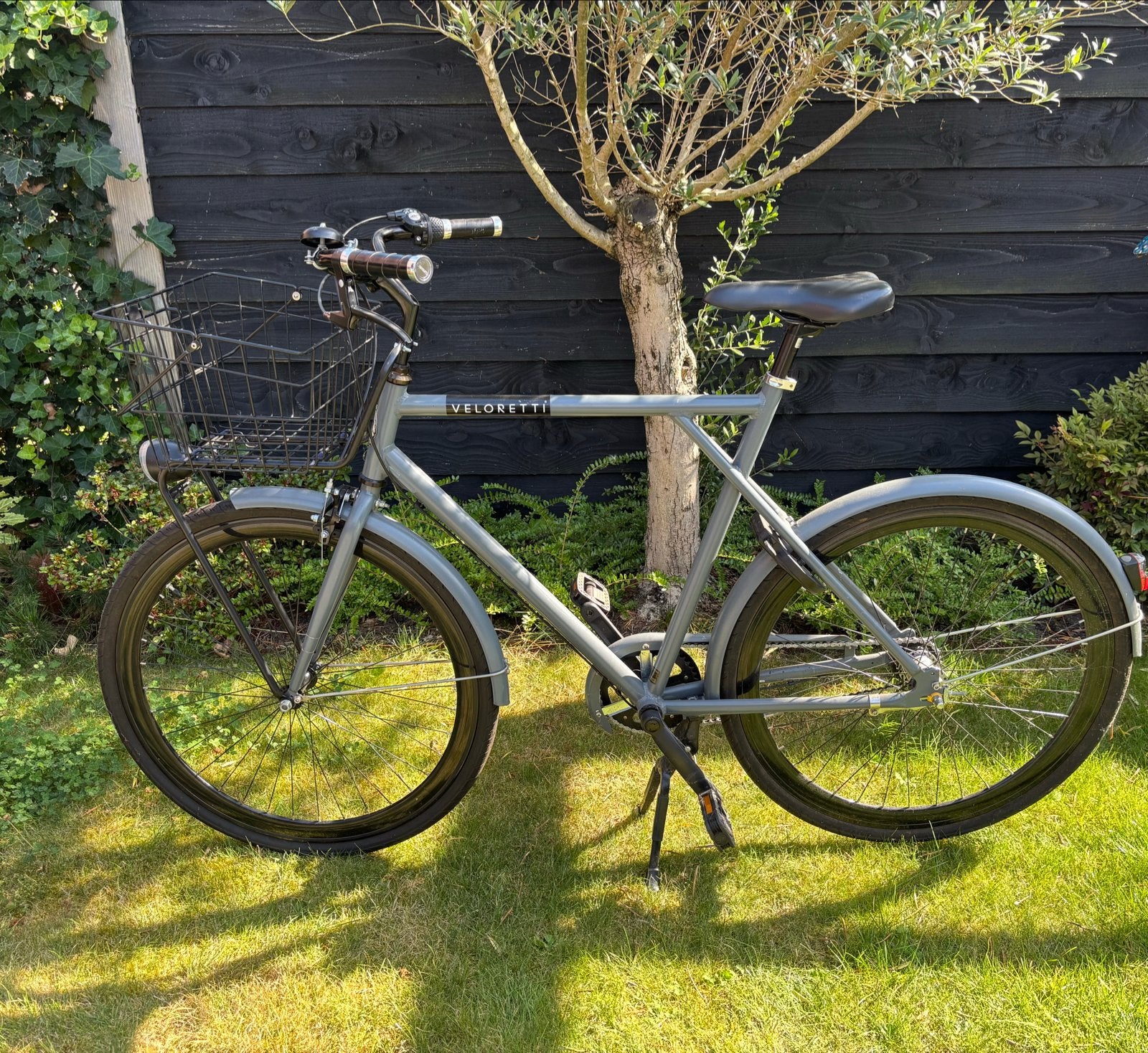 Veloretti fiets met mand - Zo goed als nieuw, Fietsen en Brommers, 53 tot 57 cm, Ophalen, Zo goed als nieuw, Overige merken