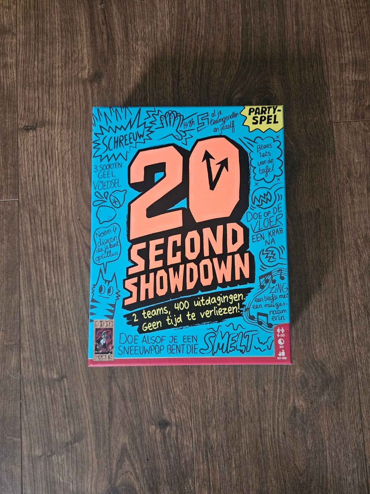 20 Second Showdown Party Spel - Snel en Uitdagend, Vijf spelers of meer, Ophalen of Verzenden, Gebruikt, 999 Games