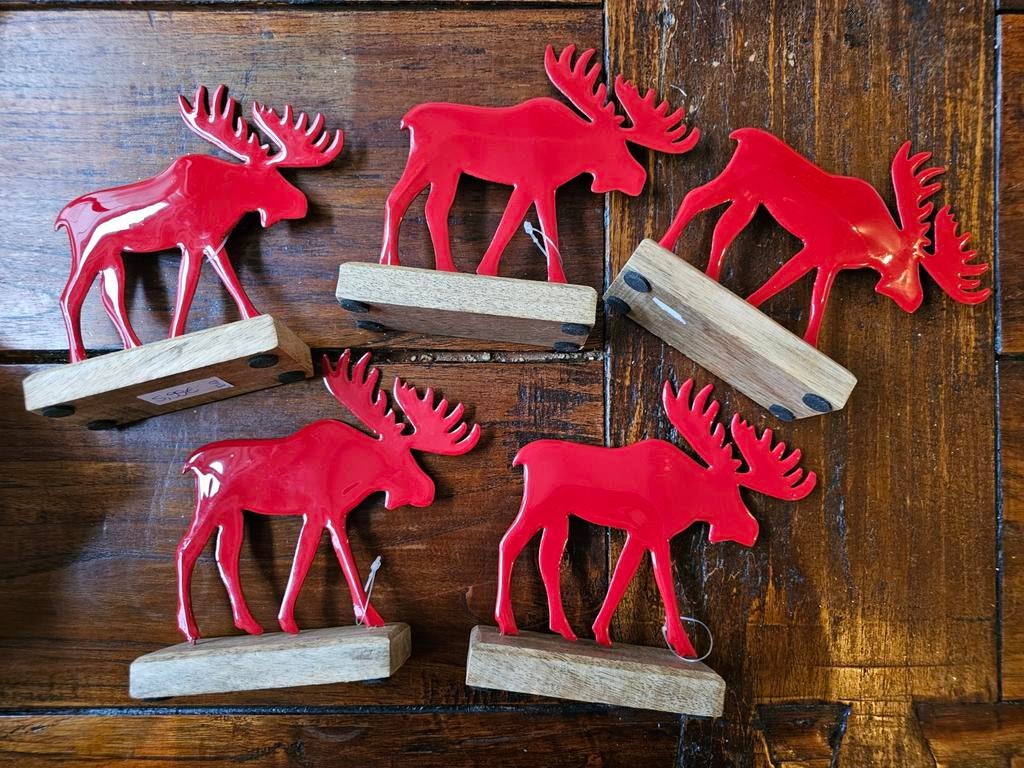 Eland op hout | rood metaal | 13,5 - 15,5 cm, Ophalen of Verzenden