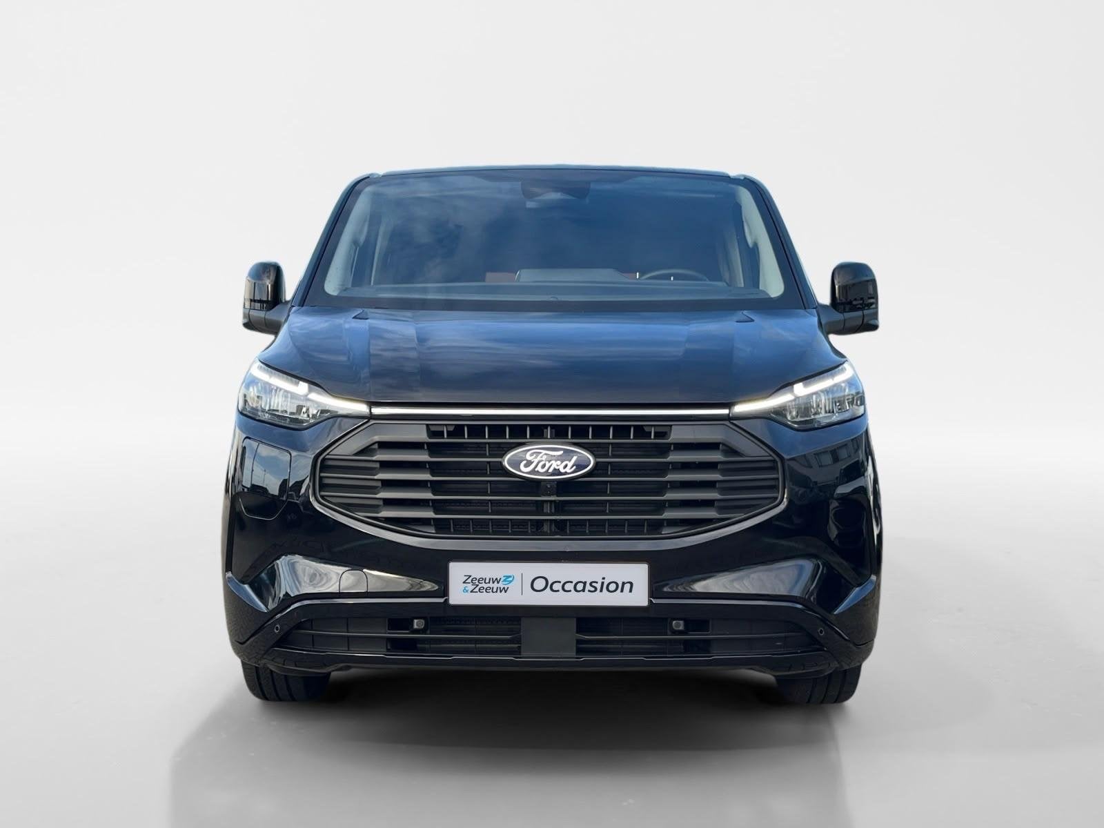 Ford Transit Custom 320 2.5 PHEV L2H1 Black Platinum DC 233, Auto's, 232 pk, 4 cilinders, Met garantie (alle), Zwart