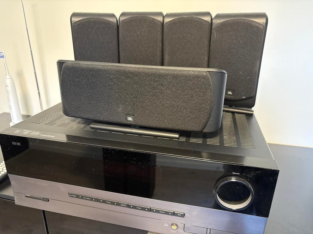 Harman Kardon AVR 139 Receiver met JBL Speakerset, Gebruikt, Losse componenten, Speakers, Ophalen